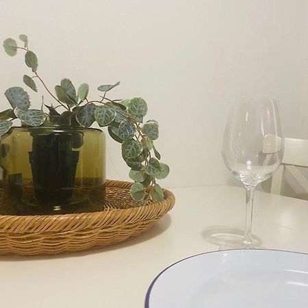 Joli Appartement Intra-Muros Avignone Esterno foto